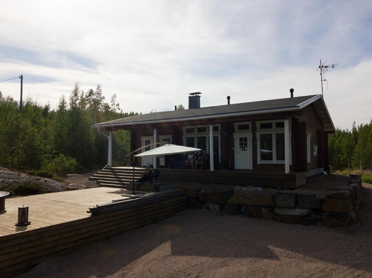 Luxury Villa Rahavaara Joensuu Exterior photo